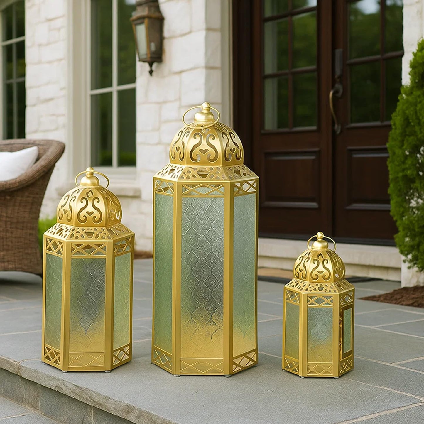 Set of 3 Clear Glass & Gold Metal Moroccan Candle Lantern Holders (XL, Large, Small) - Decorative Indoor/Outdoor Decor for Patio, Floor, Weddings & Ramadan - Gold 3 unidades - PT03